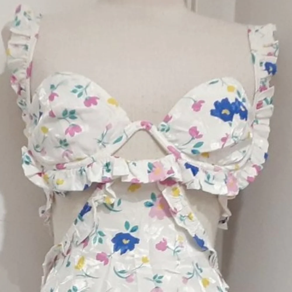 🍋For Love and Lemons Farrah Floral Mini with Cut-Outs - Picture 11 of 16